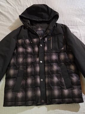 Pendleton Men's Black & Gray Plaid Hooded Puffer Jacket